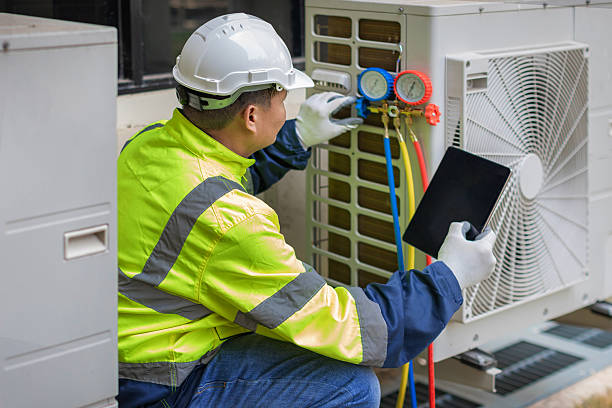 Professional Hvac technician working in Plainsboro, NJ